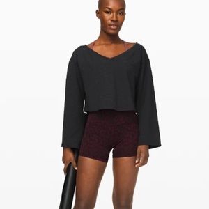 Lululemon show your depth long sleeve